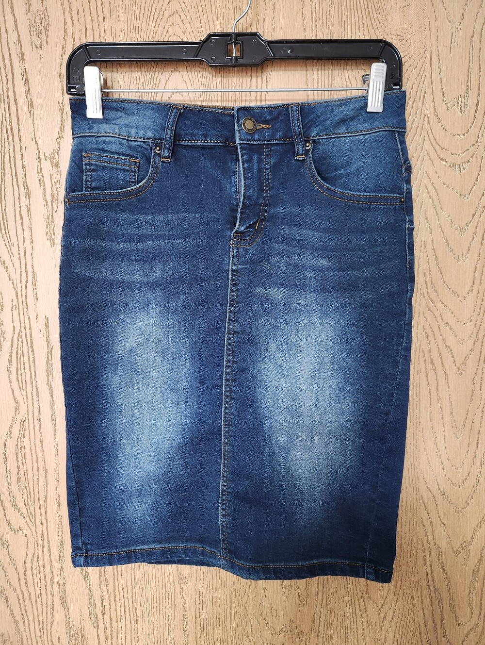 Angel Kiss Classic Dark Wash Denim Pencil Skirt